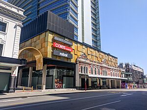 Raine Square, January 2019 02.jpg