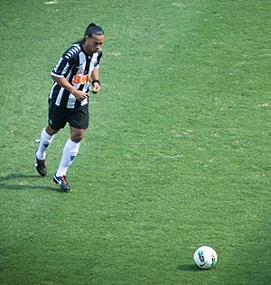 Rio de Janeiro, Brazil. June 08, 2022, Ademir of Atletico-MG during the  match between Fluminense and Atletico-MG as part of Brasileirao Serie A  2022 at Maracana Stadium on June 08, 2022 in