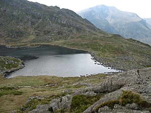The Outflow of Llyn Bochlwyd - geograph.org.uk - 239790