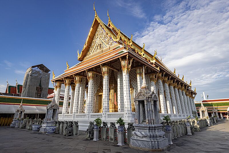 พระอุโบสถ วัดอรุณราชวรารามราชวรมหาวิหาร