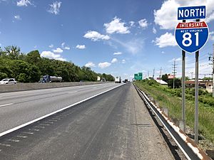 2019-05-16 13 32 37 View north along Interstate 81 just north of Exit 12 in Martinsburg, Berkeley County, West Virginia
