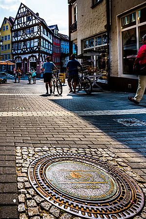 A commomerative plaque marks the spot in Wetzlar where Oskar Barnack tested his Ur-Leica in this modern view (2018)