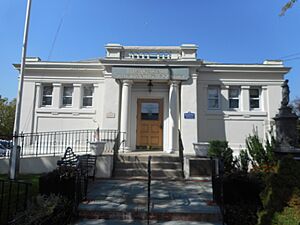 Babylon Historic Library-2