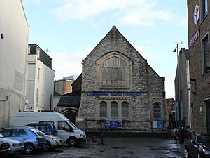 Bournemouth, Lansdowne Baptist Church - geograph.org.uk - 658230.jpg