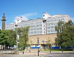 Hull College - geograph.org.uk - 957895