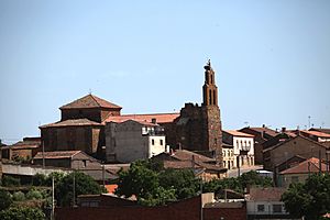 Iglesia de Santovenia.jpg