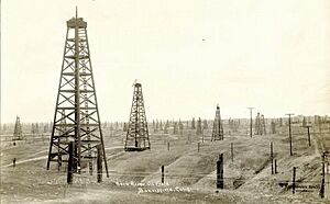 KernRiverOilField1910