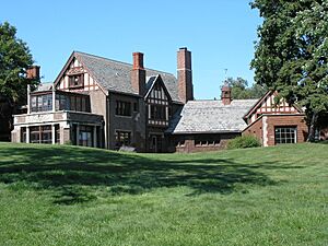 Mayslake Peabody Estate - Mayshall (back)