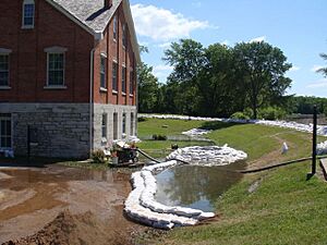 Nauvoo flooding 2008