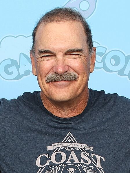 Patrick Warburton Photo Op GalaxyCon Richmond 2024