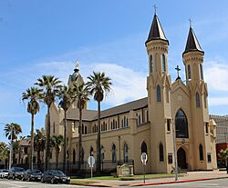 St. Mary's Cathedral Basilica - Galveston 01.jpg