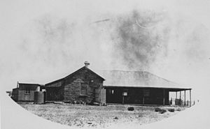 StateLibQld 1 119764 Police Station and Court House, Birdsville, ca. 1925