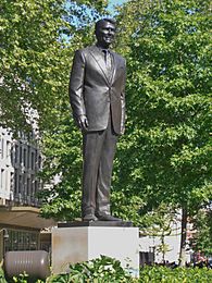 Statue of Ronald Reagan, Grosvenor Square W1