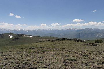 Sweetwater Mountains, looking West toward Sonora Pass - panoramio.jpg