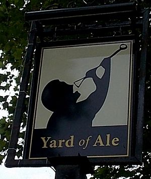 Yard of Ale name sign, Stratford-upon-Avon (geograph 4139995)