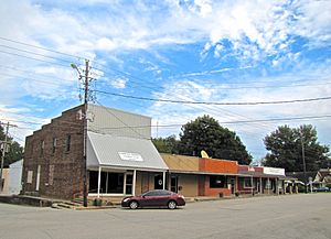 Buildings along the courthouse square