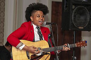 Amythyst Kiah in 2015