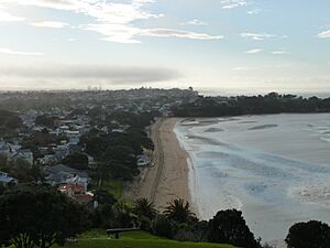 Auckland, Devonport, Cheltenham Beach (1)