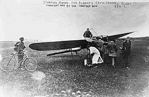 Bleriot pre-takeoff-25 July 1909