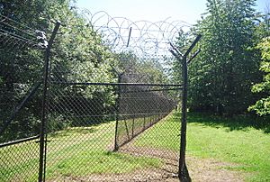 Boundary Fence, Fort Halstead