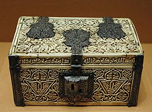 Casket ivory Louvre UCAD4417