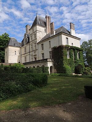 Château de Poncé-sur-le-Loir 05