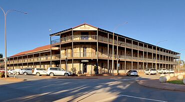 Esplanade Hotel, Port Hedland, WA, 2023, 04.jpg