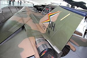 General Dynamics F-111E (9127090048)
