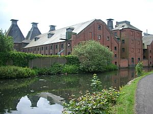 Langley Maltings, Titford canal