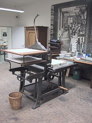 Lithography press with map of Moosburg 02