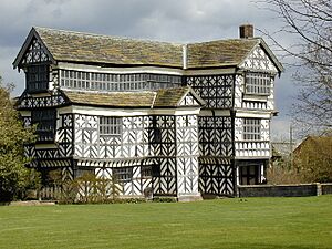Little Moreton Hall - geograph.org.uk - 433651