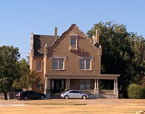 Mahoney Clark House