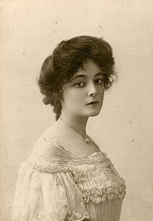 Marie Doro, stage actress (SAYRE 23867)