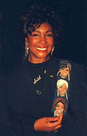 Mary Wilson 2 (46604499164).jpg