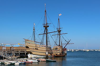 Mayflower II, Water St, Plymouth (493627) (11108952073)