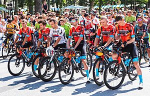 Minute of silence for Gino Mäder (start of Stage 4, 2023 Tour of Slovenia in Ljubljana)