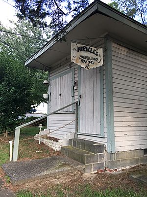 Miracles Barber Shop, Walltown