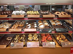 Mister Donut, Asahikawa, Hokkaido, Japan 2015 (16721701875)