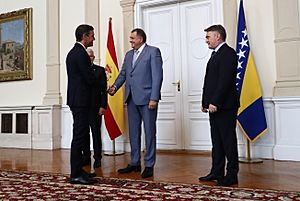 Saludo de Pedro Sánchez a los presidentes de la presidencia colegiada de Bosnia y Herzegovina