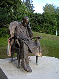 Statue of Pál Teleki