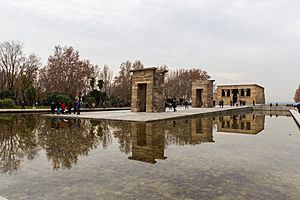 Templo de Debod, Madrid, España, 2014-12-27, DD 03