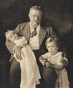 Theodore roosevelt with kim roosevelt 1916