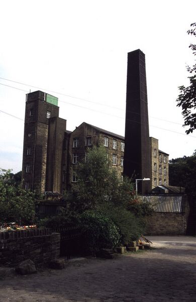 Upper Mills, Slaithwaite (geograph 2643263)