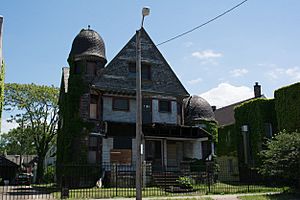 3299 E 55th - Broadway Avenue Historic District