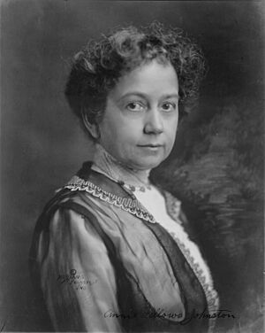 Annie Fellows Johnston, head-and-shoulders portrait, facing right LCCN94510665