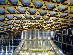 Carpentry Centre Pompidou-Metz at night