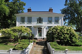 Daniel Stebbins House, September 2016, South Hadley MA.jpg