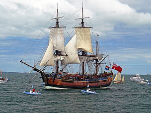 Endeavour entering Fremantle