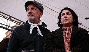 Goga Khaindrava and Salome Zurabishvili in front od parliament building. April 11, 2009