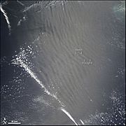 GravityWaves ArabianSea.MODIS.2005may23